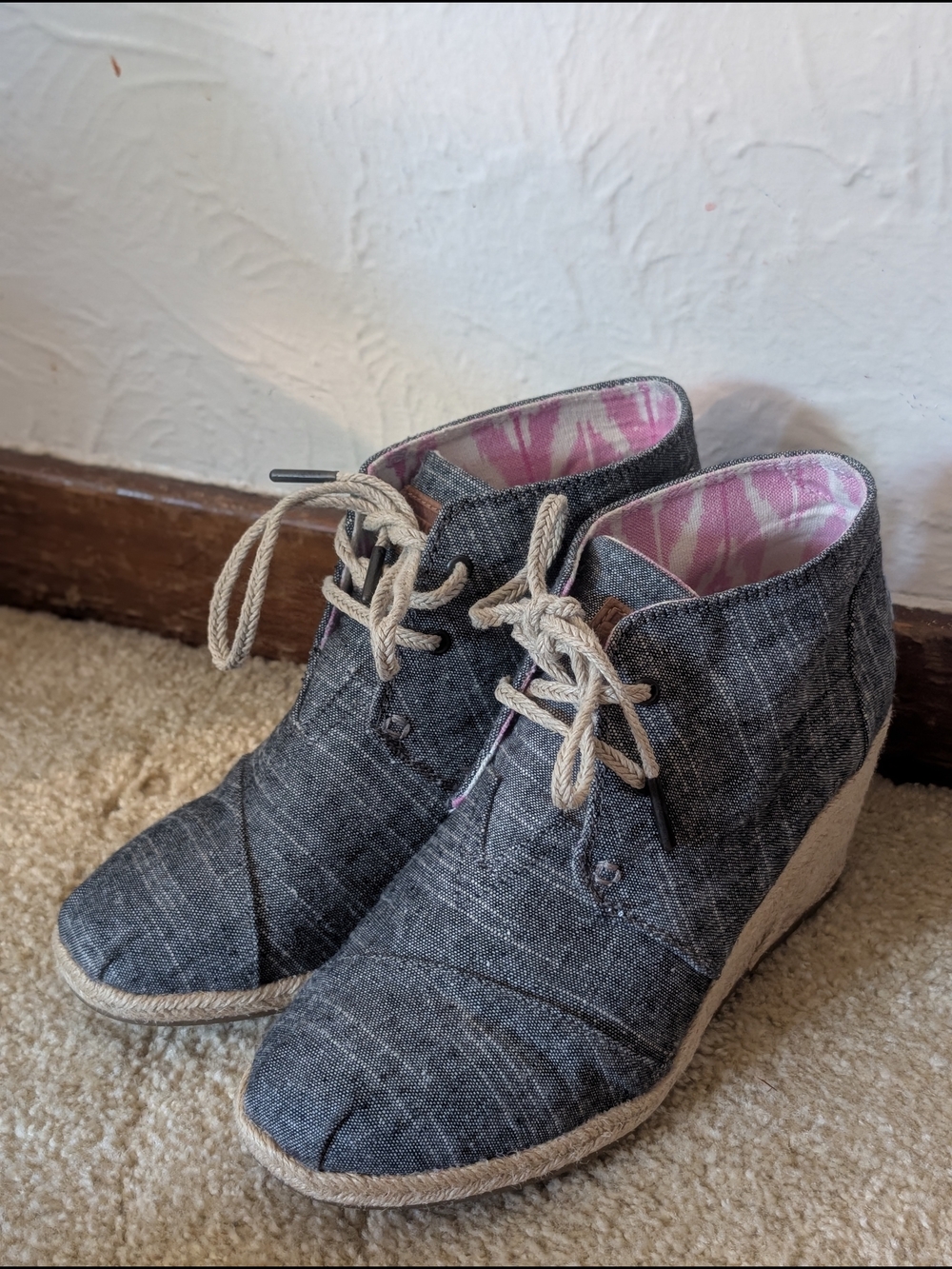 Toms Gray Lace-Up Wedge Oxfords Toms Desert Wedge Black Chambray Women - Picture 2 of 10